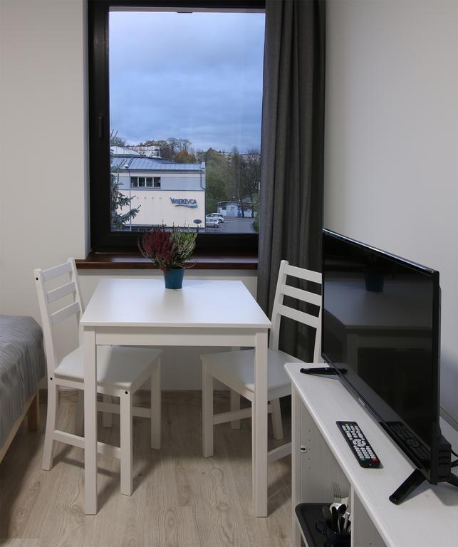 Starogard Gdański Willa Browar Pokoje Goscinne W Centrum Miasta Na Starowce, Self Check In 24H, Fv, Tv Smart, Darmowe Wi-Fi, Parking, W Sasiedztwie Restauracji I Kawiarni, Uslugi Escort Zakazane מראה חיצוני תמונה